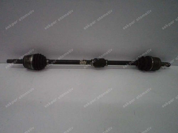 Hyundai Elantra Sağ Ön Aks Orjinal 49500-2D013 YP (GE120)