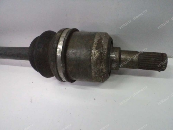 Hyundai Elantra Sağ Ön Aks Orjinal 49500-2D013 YP (GE120)