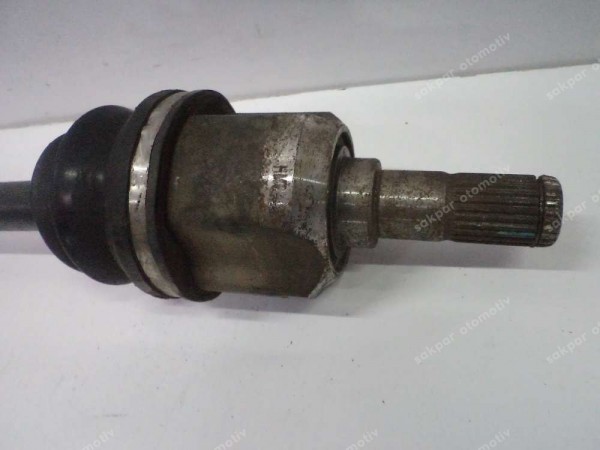 Hyundai Elantra Sağ Ön Aks Orjinal 49500-2D112 YP (GD120)