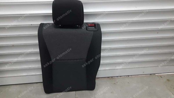 Toyota Yaris Arka Koltuk Sırt Dayama Tekli Orjinal (GE140)