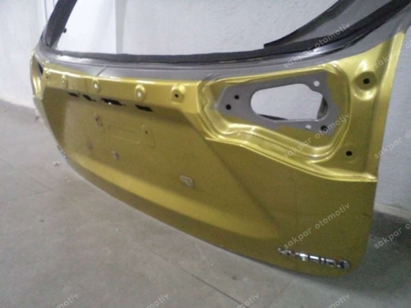 Toyota Yaris Cross Bagaj Kapağı Orjinal 67005-0D800 YP SP (AG110)