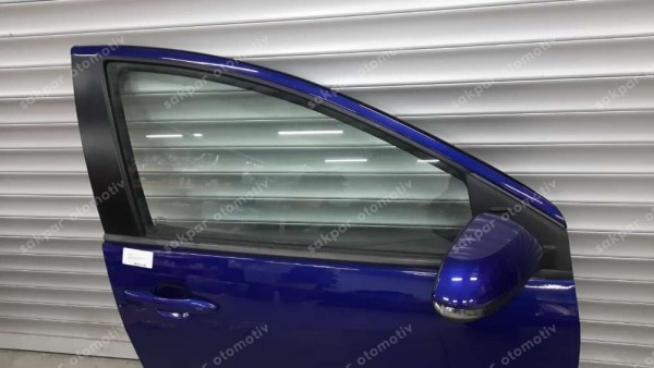 Toyota Yaris Sağ Ön Kapı Mavi Dolu Orjinal  67001-K0020 YP SP (CE110)