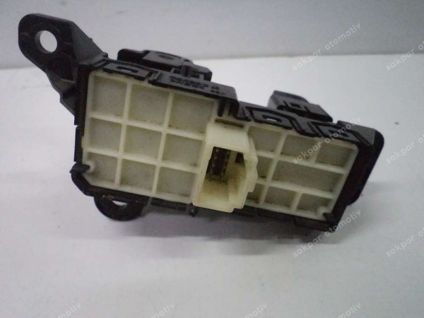 Toyota Yaris Cross El Freni Hold Düğmesi  84390-K0010 YP SP (AF121)