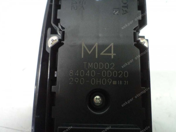 Toyota Yaris Sol Ön Cam Ayna Ayar Düğmesi 84040-0D020 YP SP (AF134)