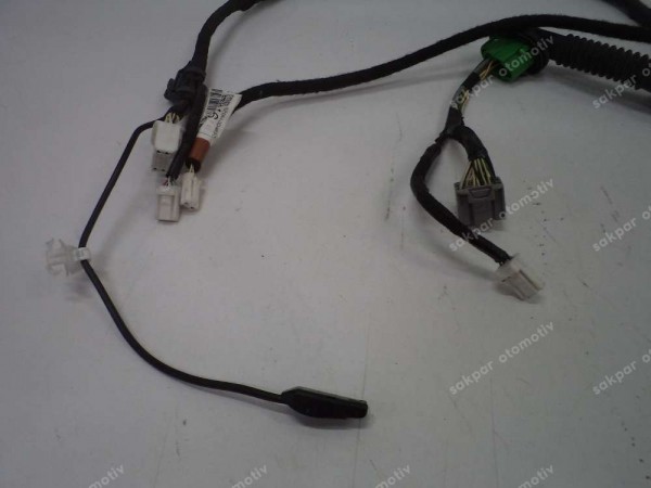 Toyota Yaris Cross Bagaj Tesisatı Kalosu 82184-0D460 SP YP (ZT100)