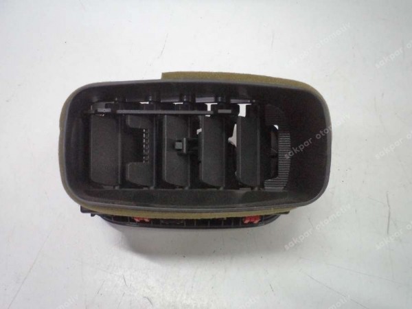 Toyota Yaris Torpido Sağ Difizör Havalanırma Izgarası Menfezi SP 55650-K0050 (DA126)