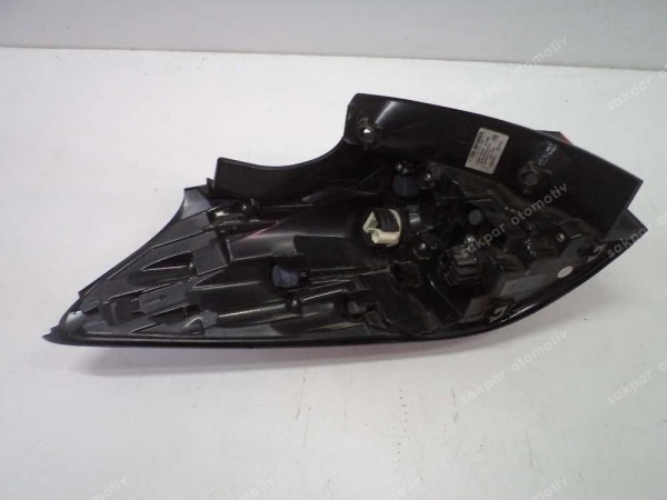 Toyota Yaris Cross Sağ Dış Stop Lambası 81550-0DE20 CP HP (AD110)