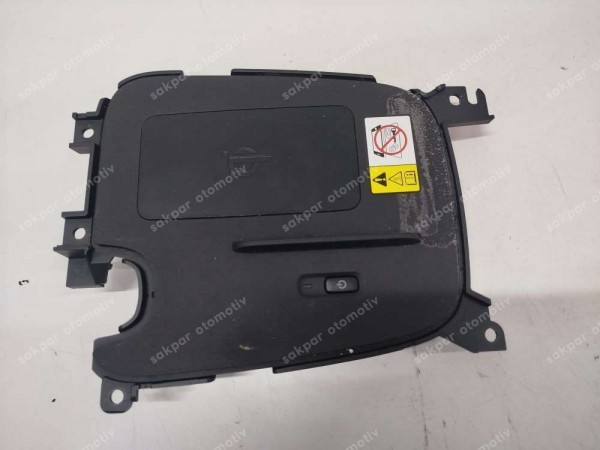 Toyota Yaris - Cross Kablosuz Şarj Ünitesi 861C0-K0010 (DC1210)
