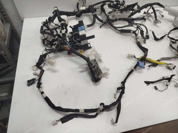 Toyota Yaris Cross Torpido Ön Göğüs Tesisatı Kablosu 82118-0DB40 SP YP (TES6)