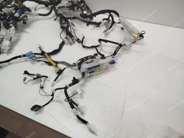 Toyota Yaris Cross Torpido Ön Göğüs Tesisatı Kablosu 82118-0DB40 SP YP (TES6)