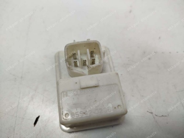 Toyota Verso Avensis Rav 4 Far Yıkama Rolesi 85942-02060 CP HP (DE114)