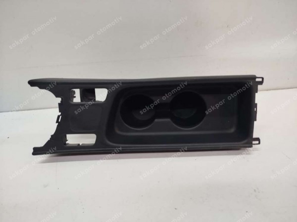 Toyota Yaris - Cross Orta Konsol Bardaklık  58822-K0030 58805-K0040 SP (DA1115)