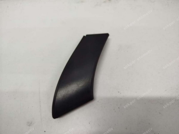 Toyota Yaris Cross Sağ Ön Direk Alt Kapak Bakalit 60117-K2010 CP (DD126)