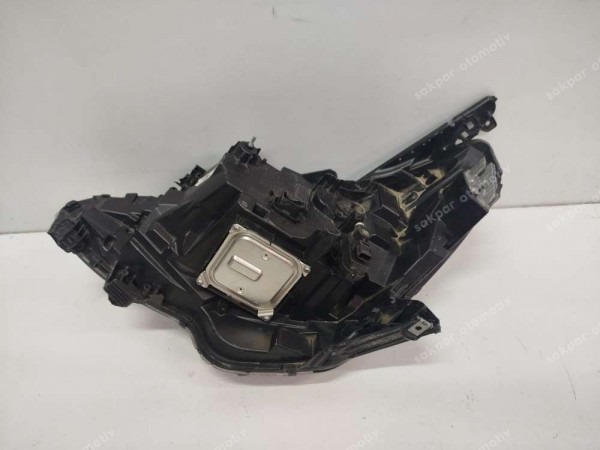 Renault Clio 5 İcon Sağ Far Led Orjinal 260107933R CP HP (AA120)