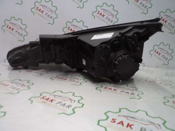 Hyundai Elantra Sağ Far Ledsiz 19/21 Orjinal 92102-F2500 CP (AB130)