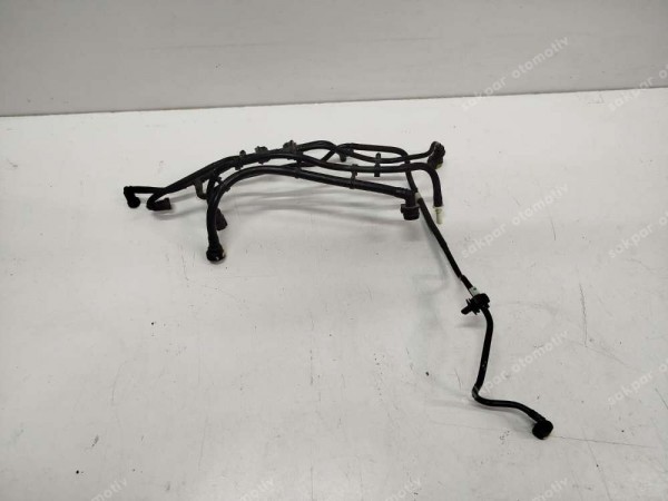 Renault Megane 4 1.3 TCE Otomatik Yağ Buğarı Tahliye Borusu Hortumu 118297343R SP (AA210)