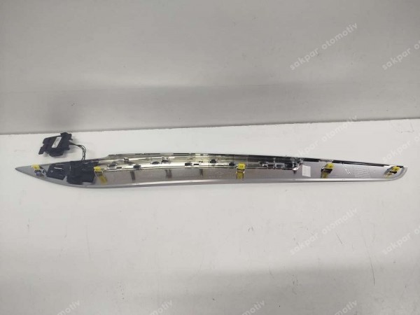 Renault Megane 4 Konsol Sağ Çerçeve Nikelaj Çıtası Led 969301794R 266026826R SP (AC110)