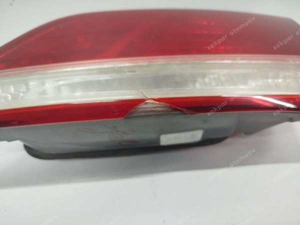 Hyundai İ40 Sağ İç Stop Lambası 92404-3Z300 CP HP (DD110-5)