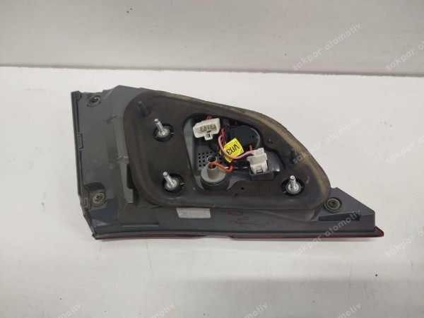 Hyundai İ40 Sağ İç Stop Lambası 92404-3Z300 CP HP (DD110-5)