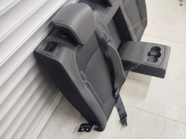 Renault Megane 4 Arka Koltuk Takımı 883206757R SP (CA110)