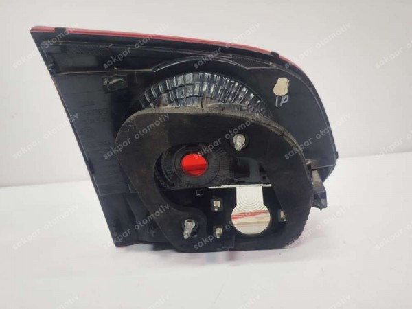 Volkswagen Golf 6 Sağ İç Stop Lambası 5k0945108 89090386R CP (DD110-6)