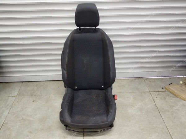 Opel Corsa F Sağ Ön Koltuk CP (CA130)