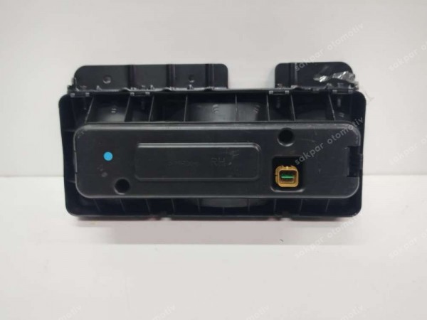 Hyundai Starex Kamyonet Sağ Arka Stop Laması 92402-47000 Orj. Ambz. YP (GH112)