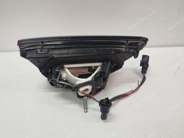 Renault Clio 4 Sağ İç Stop Lambası (Led Yanmıyor) CP HP (GH112)