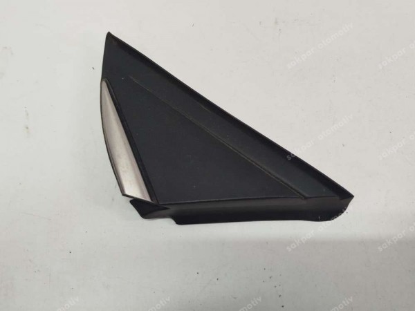 Renault Megane 4 Sol Ön Çamurluk Bakaliti Ayna Üçgeni 638758950R (CC122)