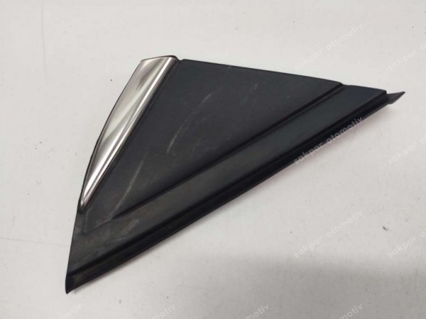 Renault Megane 4 Sağ Ön Çamurluk Bakaliti Ayna Üçgeni 281C23809R SP HP (CC122)