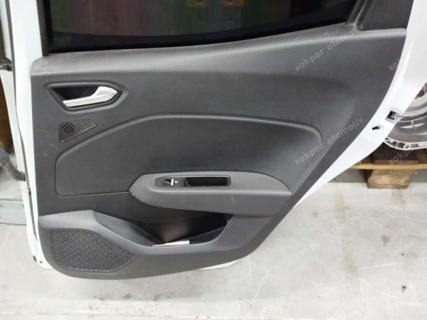 Renault Clio 5 Sağ Arka Kapı Dolu Orjinal Sökme 821008513R 821002860R CP SP (AE110)
