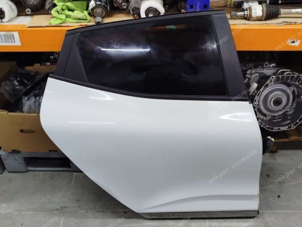 Renault Clio 5 Sağ Arka Kapı Dolu Orjinal Sökme 821008513R 821002860R CP SP (AE110)