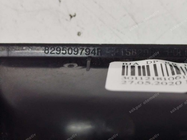 Renault Clio 5 Cam DÜğmesi ve Çerçevesi Orj 829509794R 254114723R SP (AE125)