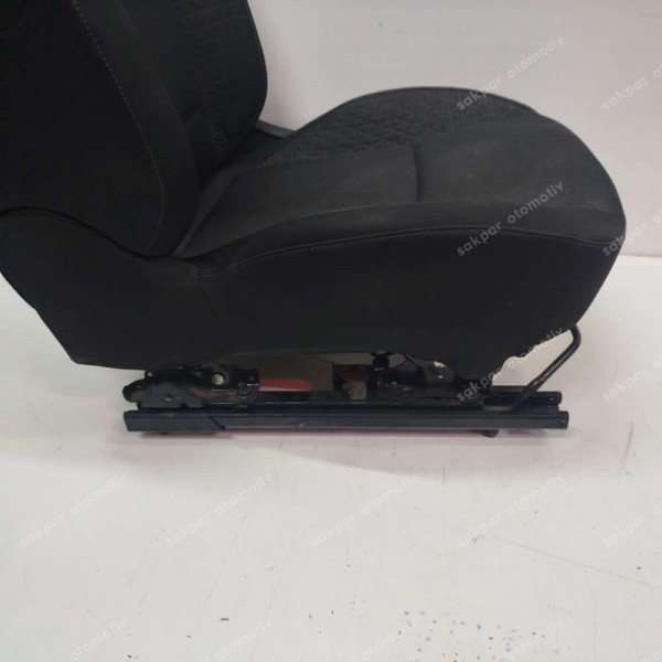 Renault Clio 5 Sol Ön Koltuk Orjinal 873518795R SP (CB130)