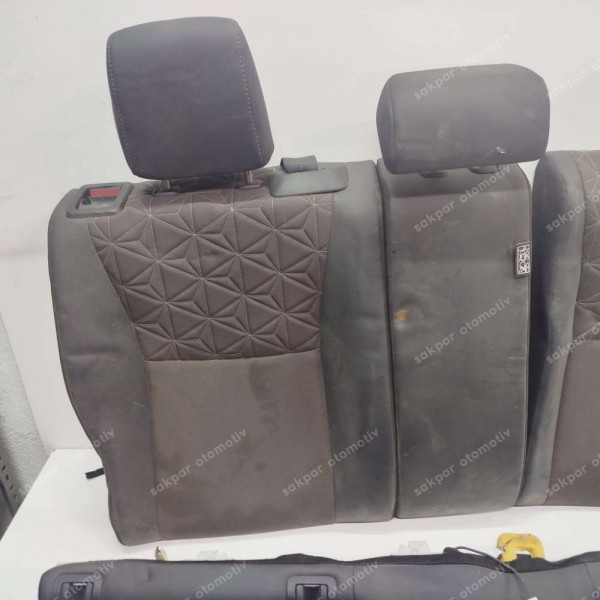 Toyota Yaris Cross Arka Koltuk Takımı SP (GH140)