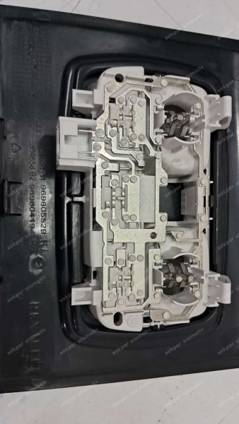 Renault Clio 5 Tavan Aydınlatması Komple 969805529R SP (