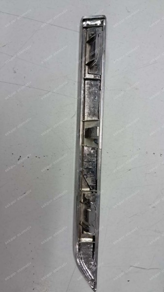 Renault Megane 4 Sol Ön Çamurluk Çıtası 990432888R SP (DA-126)