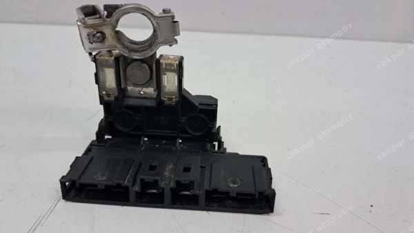 Renault Clio 5 Taliant Artı Kutup Başı Sigortalı 244157891R SP (DB-1211)