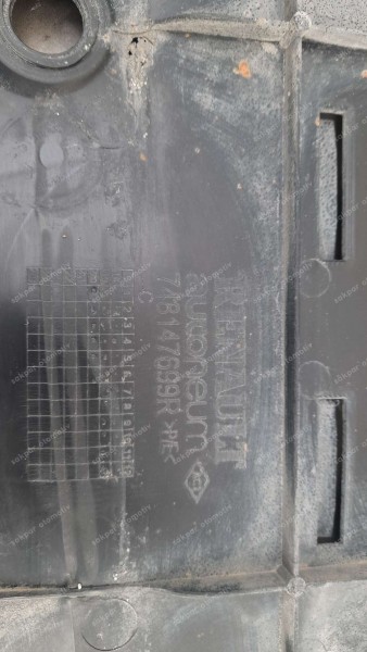 Renault Clio5 Alt Muhafaza Koruma Plastiği Sağ 748147699R CP