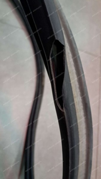 Renault Clio 5 Bagaj Fitili Orj 908305630R HP CP (IF120)