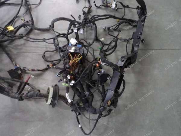 Renault Clio 5 Torpido Göğüs Tesisatı 240144350S SP (TES6)