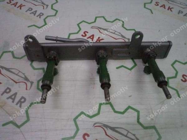 Renault Clio 5 Jogger Enjektör Takımı Ve Rampası 1.0 TCE Orj 175204021R 166008494R SP (DC135)