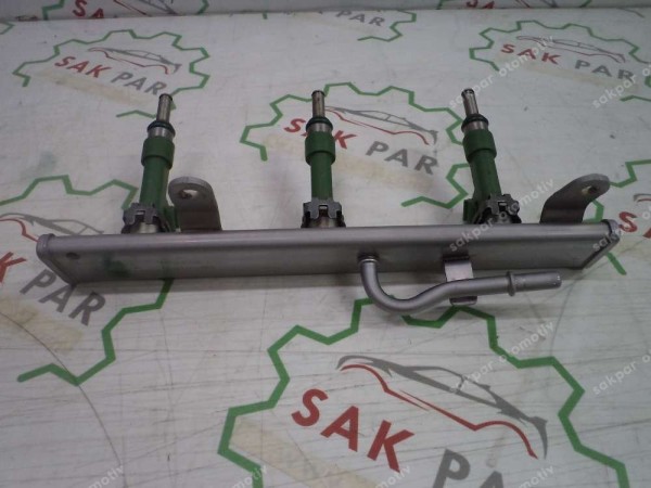 Renault Clio 5 Jogger Enjektör Takımı Ve Rampası 1.0 TCE Orj 175204021R 166008494R SP (DC135)