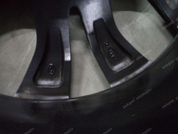 Renault Megane 4 17 İnç Jant Takımı 403007202R SP (II110)