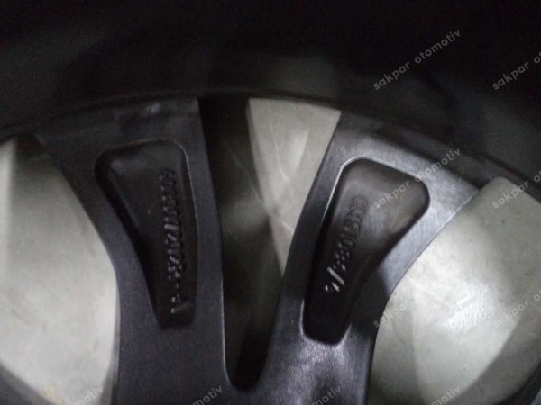 Renault Megane 4 17 İnç Jant Takımı 403007202R SP (II110)