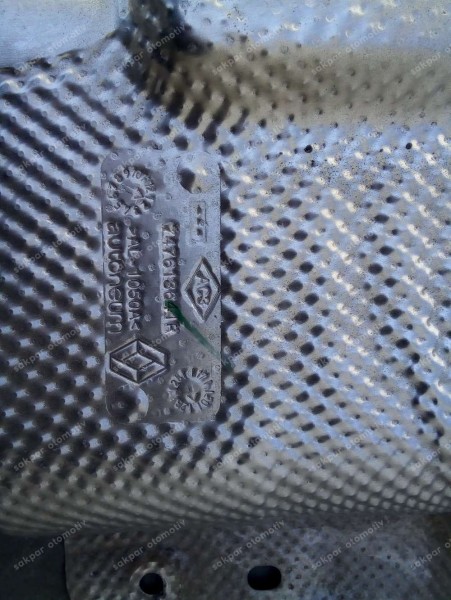 Renault Clio 5 Egzoz Muhafazası 747613641R SP