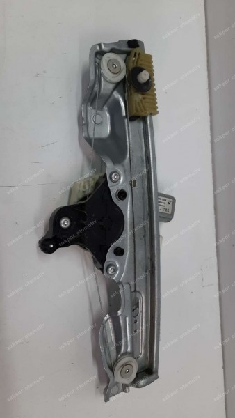 Renault Megane 4 Sol Arka Kapı Cam Krikosu 827211609R SP YP (HA-120)