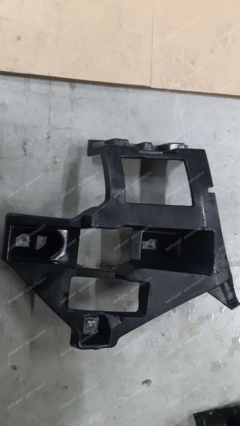 Renault Megane 4 Sol Arka Tampon Braketi 850479306R SP