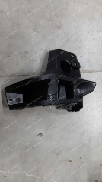 Renault Megane 4 Sağ Arka Tampon Braketi Dayanak 850468721R SP