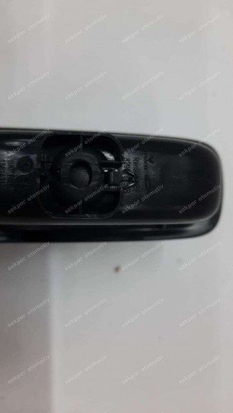 Renault Megane 4 Sol Arka Cam Düğmesi Gözü CP 829519357R  (AE128)